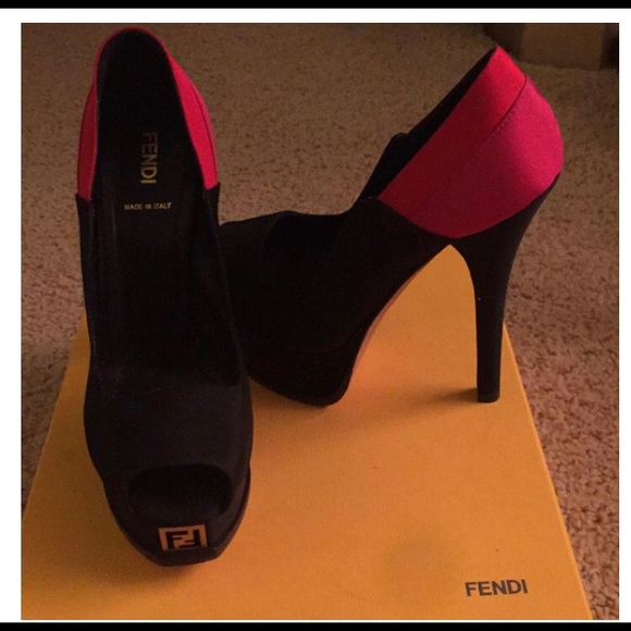 Shoes - Fendi Heels